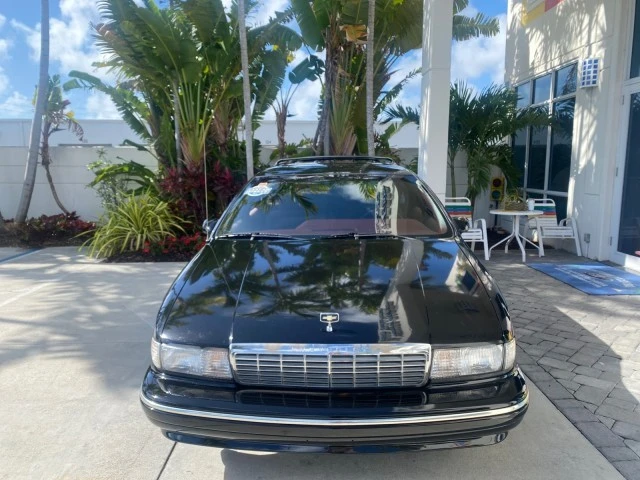 1993 Chevrolet Caprice - Image 3 of 22