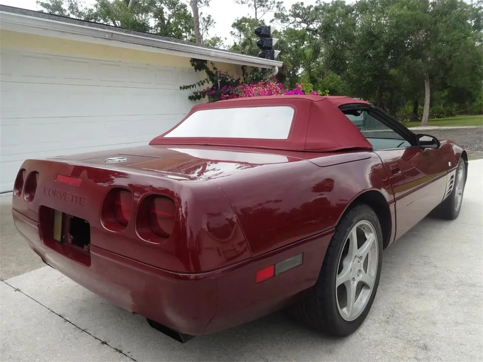 1993 Chevrolet - Image 10 of 29