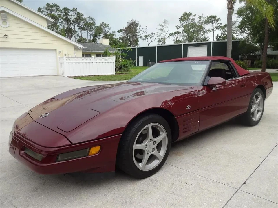 1993 Chevrolet - Image 4 of 29