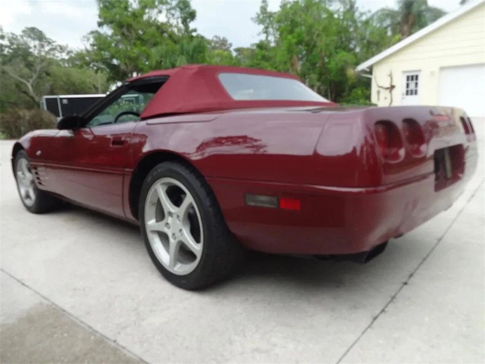 1993 Chevrolet - Image 12 of 29