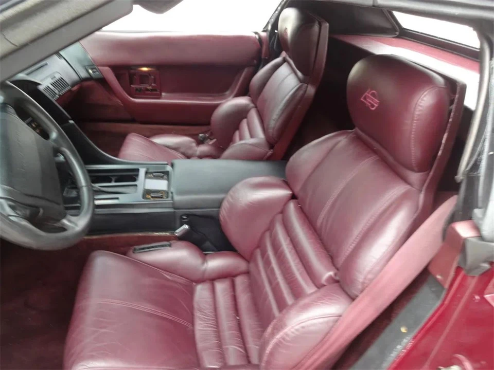 1993 Chevrolet - Image 18 of 29