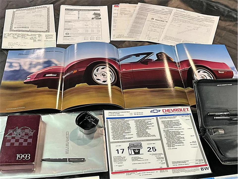 1993 Chevrolet Corvette C4 - Image 13 of 31
