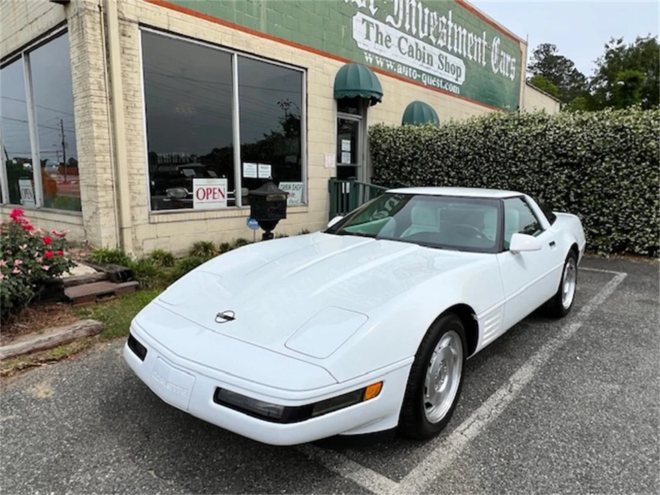 1993 Chevrolet Corvette C4 - Image 3 of 23