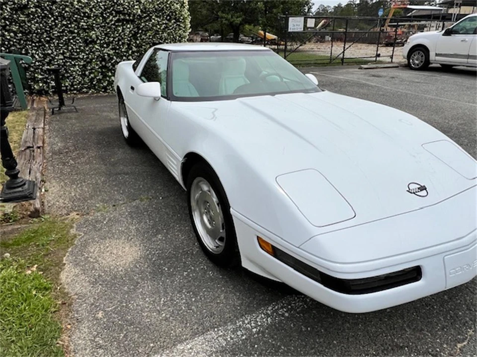 1993 Chevrolet Corvette C4 - Image 4 of 23