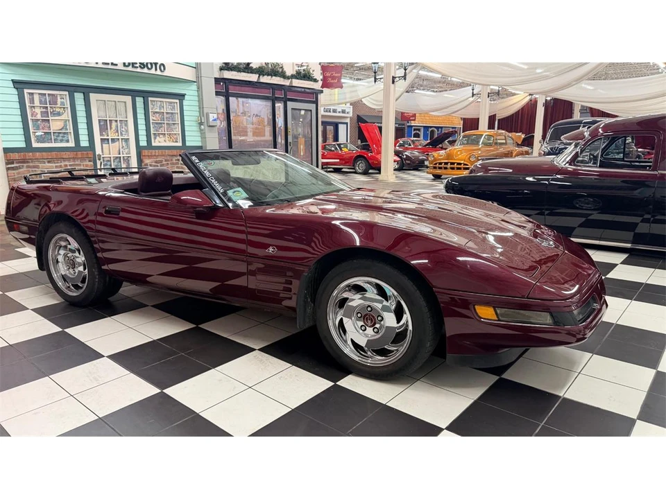 1993 Chevrolet Corvette C4 - Image 15 of 31
