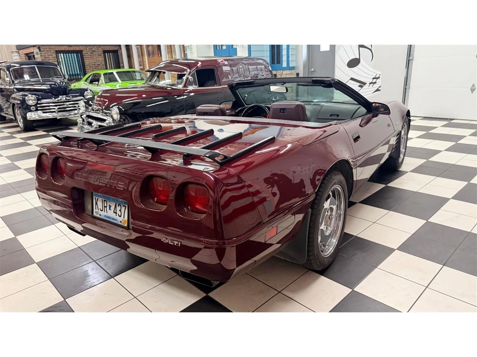1993 Chevrolet Corvette C4 - Image 23 of 31