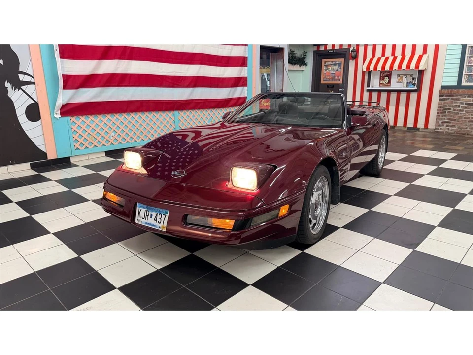 1993 Chevrolet Corvette C4 - Image 13 of 31