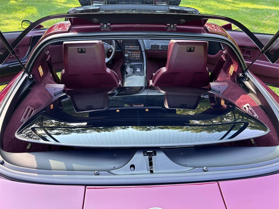 1993 Chevrolet Corvette C4 - Image 14 of 31