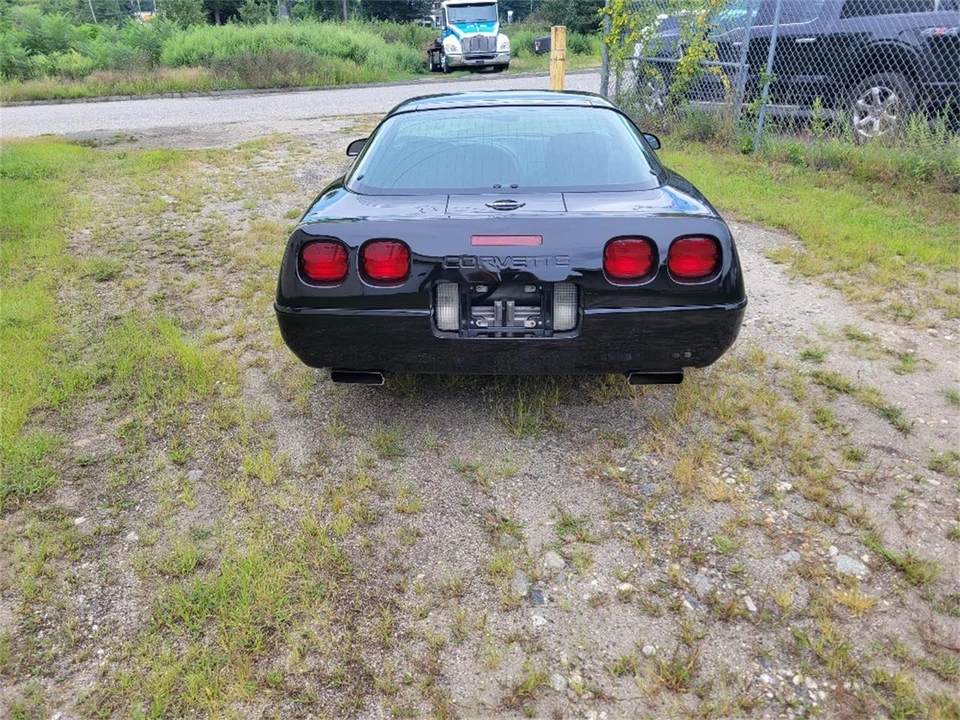 1993 Chevrolet Corvette C4 - Image 12 of 15