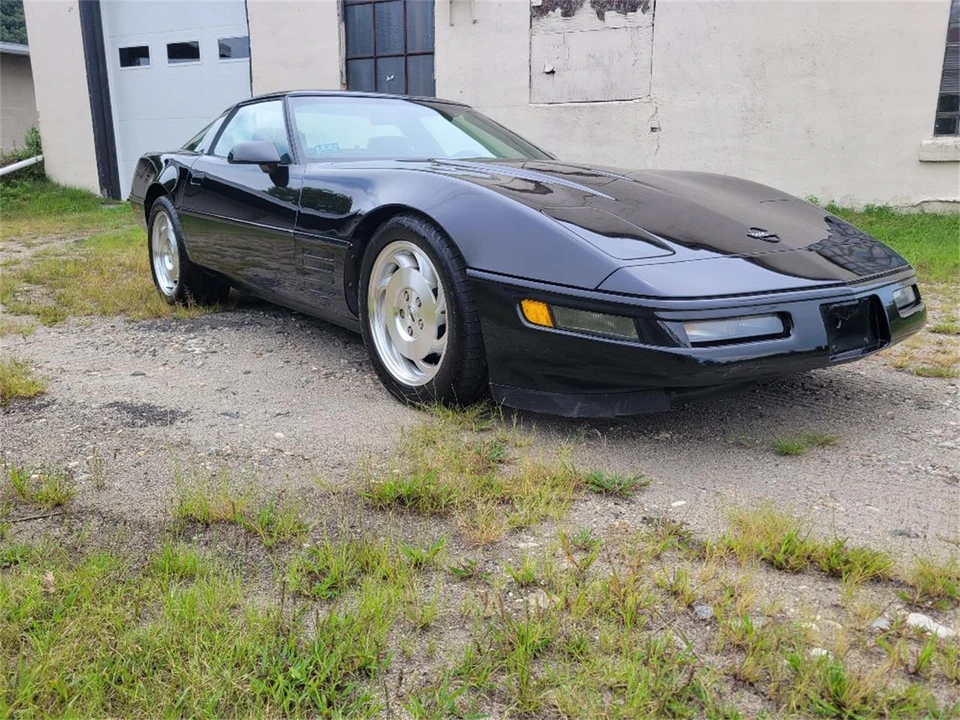 1993 Chevrolet Corvette C4 - Image 15 of 15