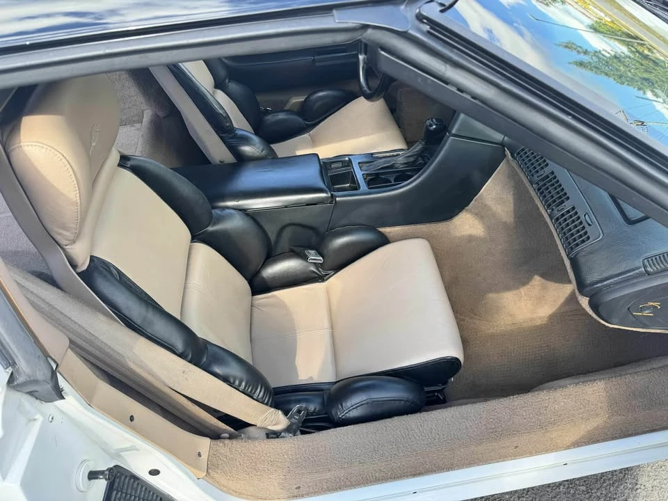 1993 Chevrolet Corvette C4 - Image 11 of 20