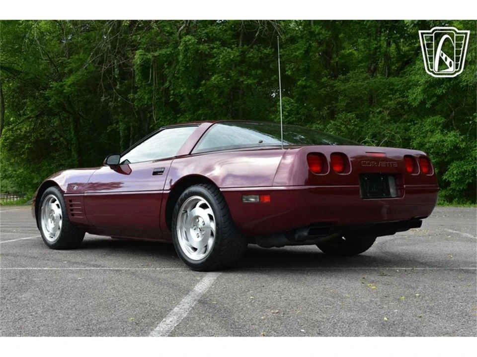 1993 Chevrolet Corvette C4 - Image 11 of 31