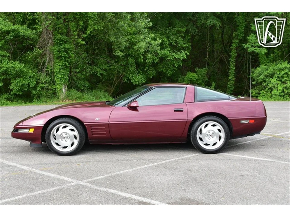 1993 Chevrolet Corvette C4 - Image 7 of 31