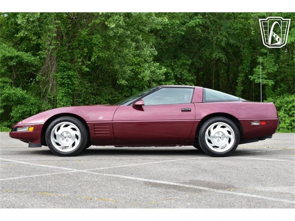 1993 Chevrolet Corvette C4 - Image 8 of 31