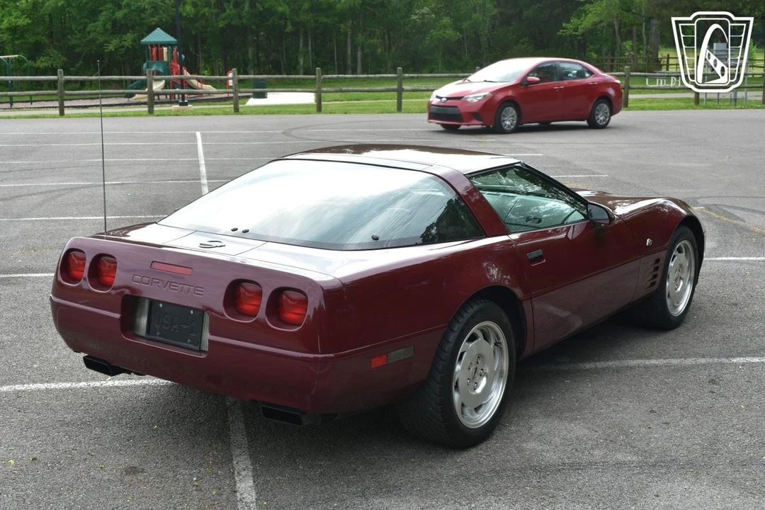 1993 Chevrolet Corvette C4 - Image 17 of 21