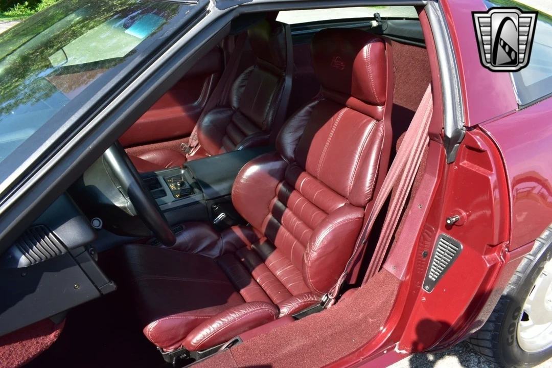 1993 Chevrolet Corvette C4 - Image 17 of 21