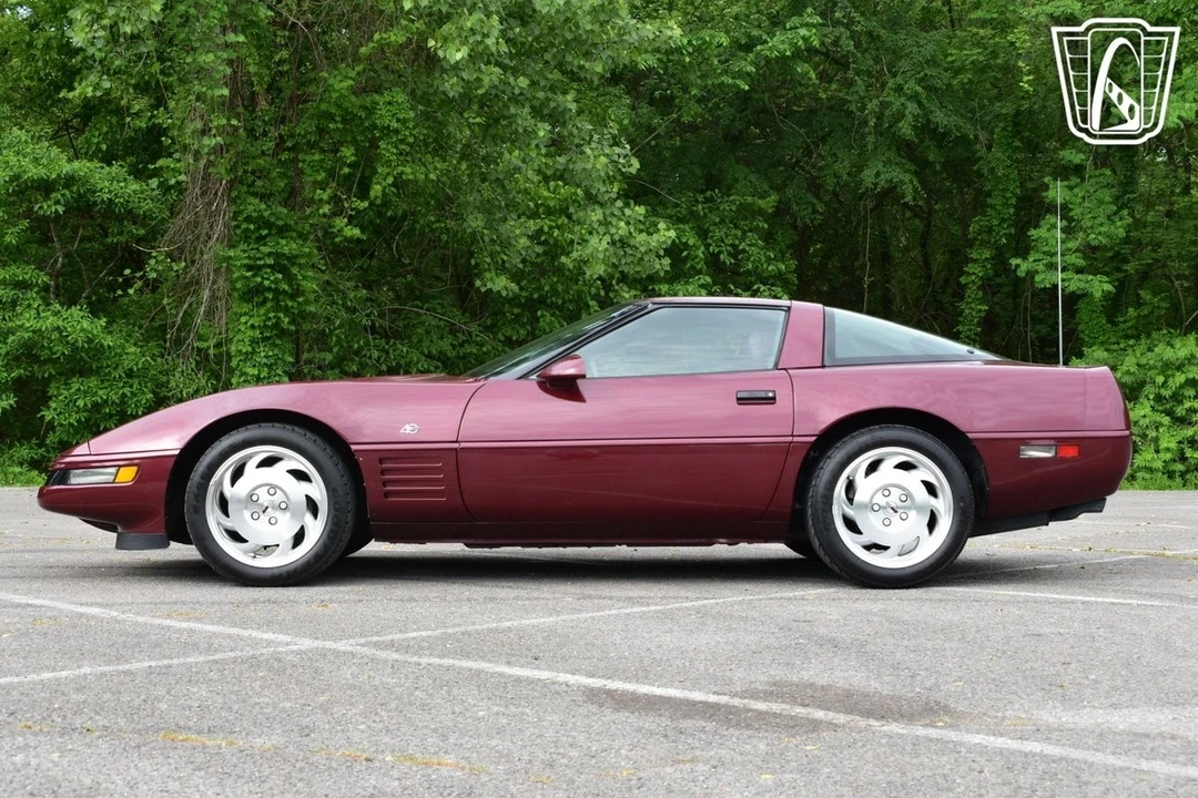 1993 Chevrolet Corvette C4 - Image 10 of 21