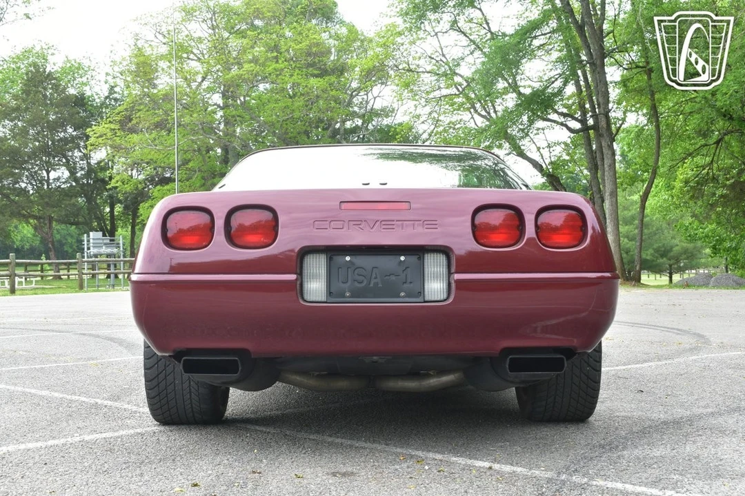 1993 Chevrolet Corvette C4 - Image 16 of 21