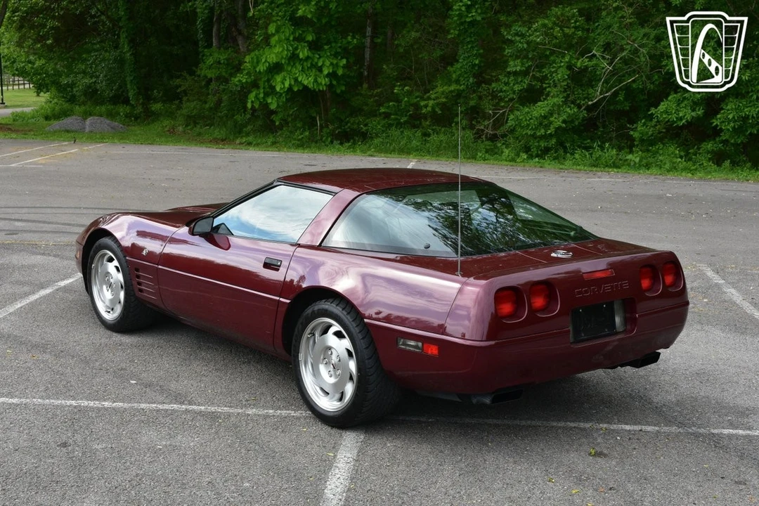 1993 Chevrolet Corvette C4 - Image 10 of 12