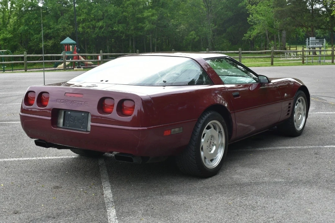 1993 Chevrolet Corvette C4 - Image 5 of 12