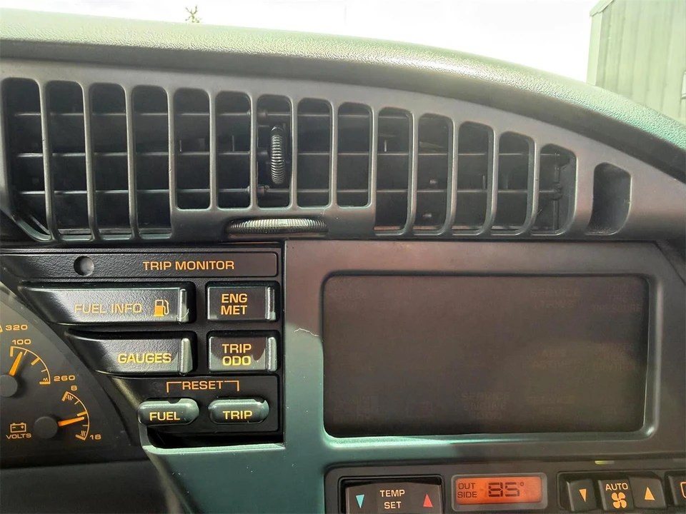 1993 Chevrolet Corvette C4 - Image 15 of 31