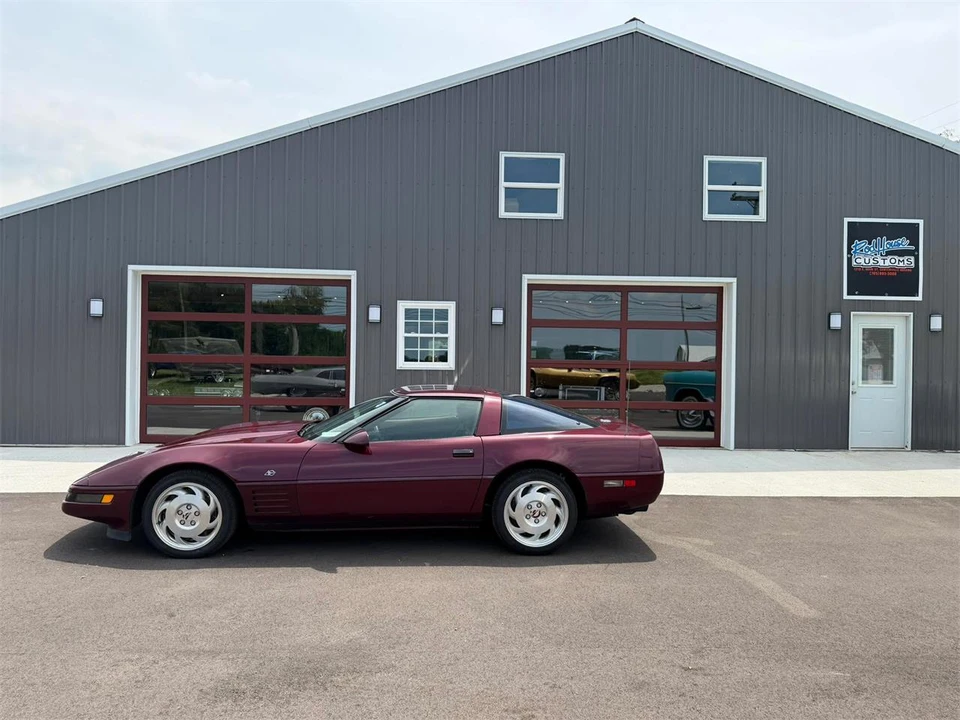 1993 Chevrolet Corvette C4 - Image 13 of 31