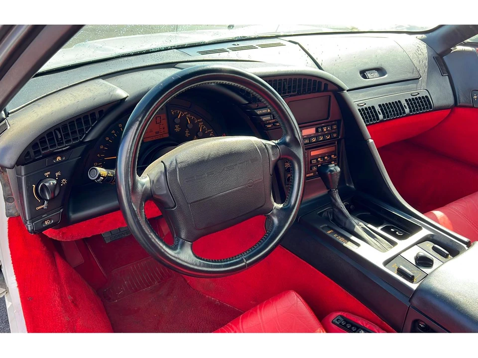 1993 Chevrolet Corvette C4 - Image 14 of 27