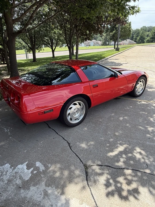 1993 Chevrolet Corvette C4 - Image 6 of 16