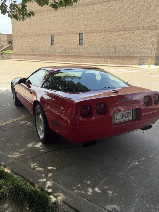 1993 Chevrolet Corvette C4 - Image 3 of 16