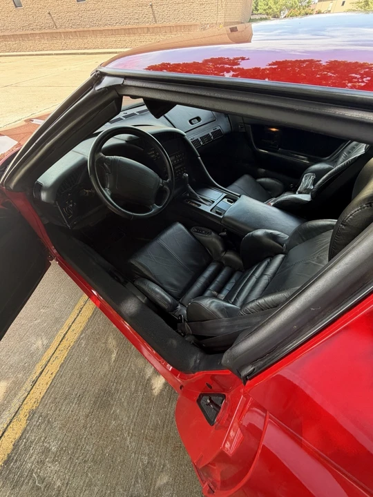 1993 Chevrolet Corvette C4 - Image 9 of 16