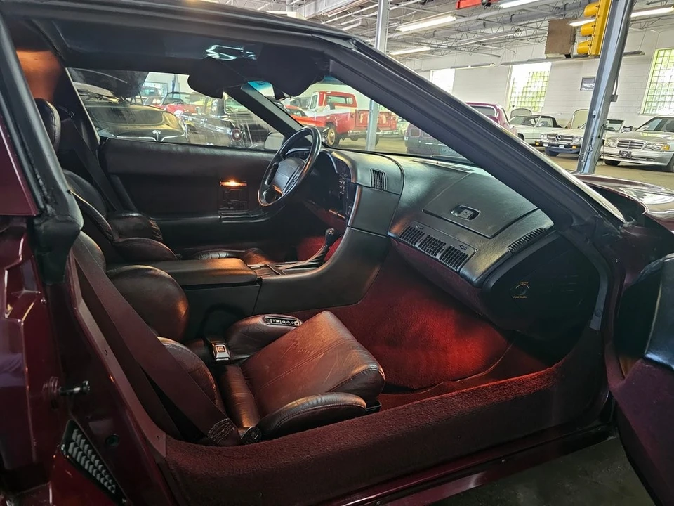 1993 Chevrolet Corvette C4 - Image 19 of 21