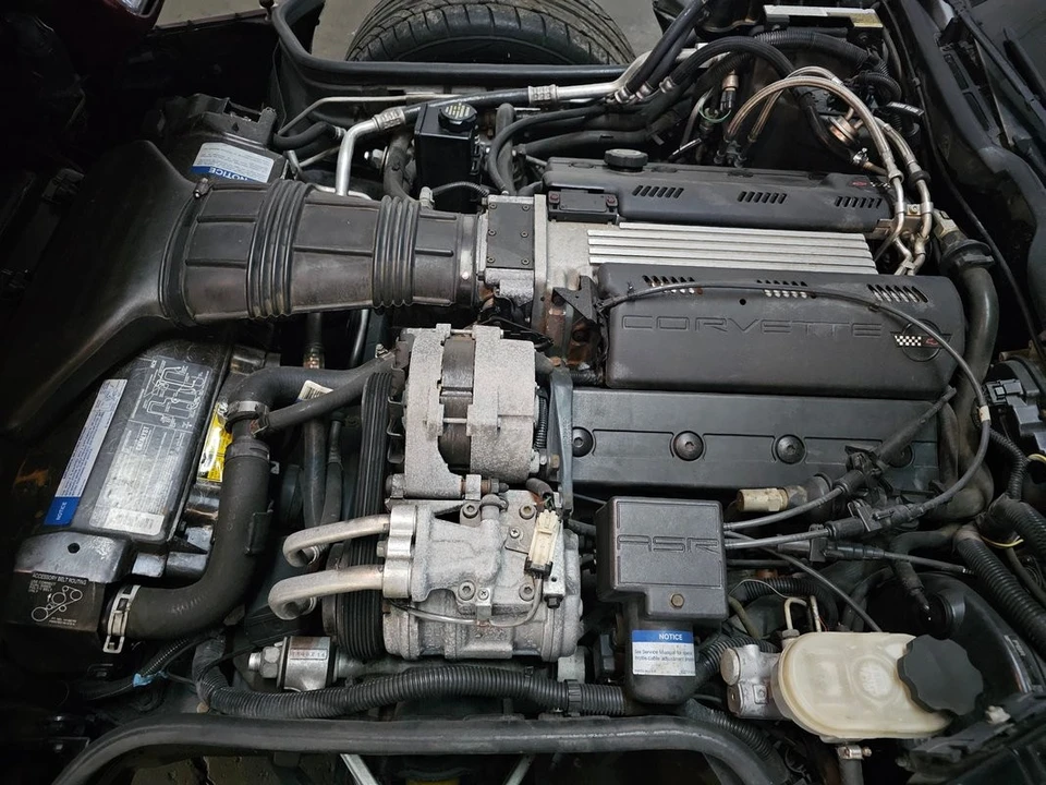 1993 Chevrolet Corvette C4 - Image 16 of 21