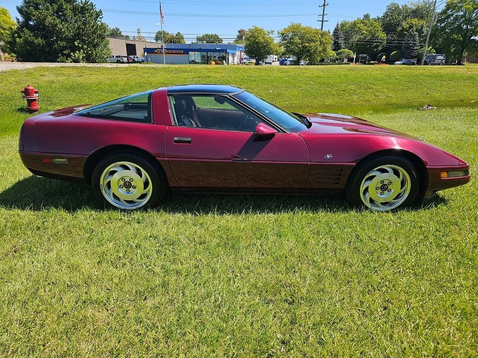 1993 Chevrolet Corvette C4 - Image 12 of 21