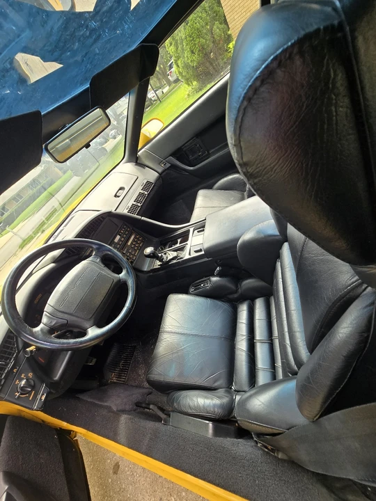 1993 Chevrolet Corvette C4 - Image 16 of 21