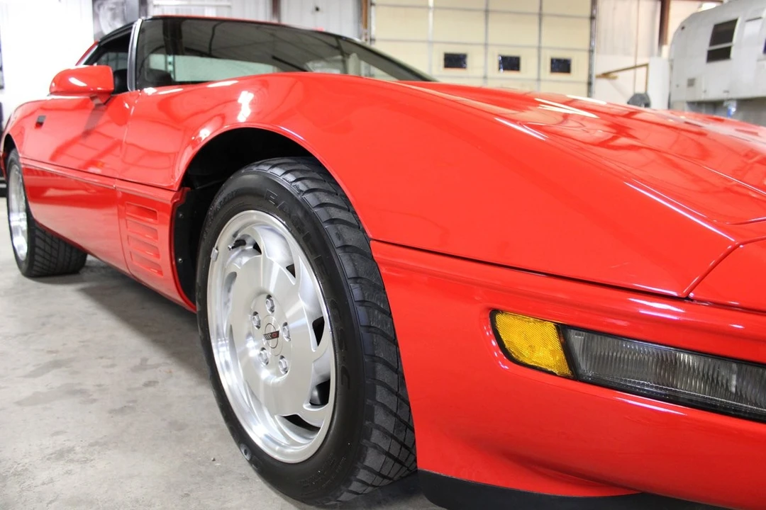 1993 Chevrolet Corvette C4 - Image 14 of 31