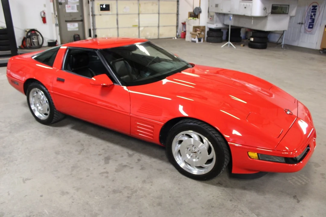 1993 Chevrolet Corvette C4 - Image 16 of 31