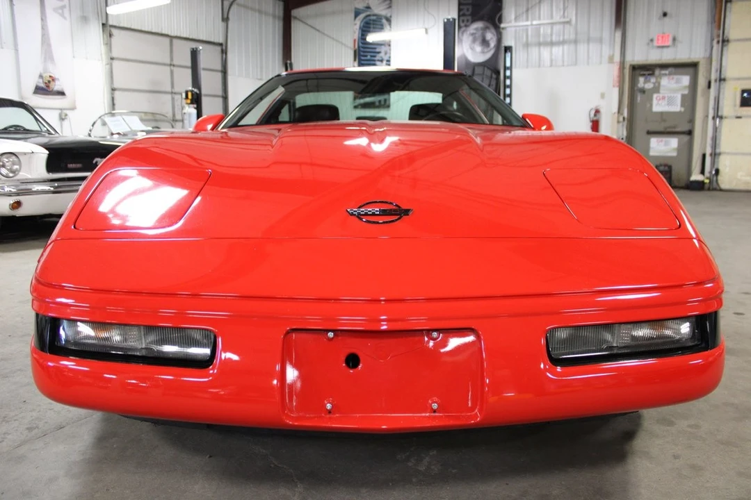 1993 Chevrolet Corvette C4 - Image 9 of 31