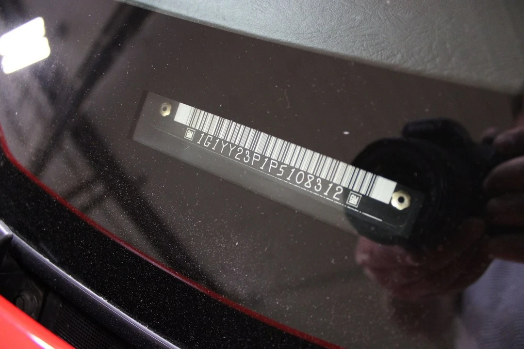 1993 Chevrolet Corvette C4 - Image 31 of 31