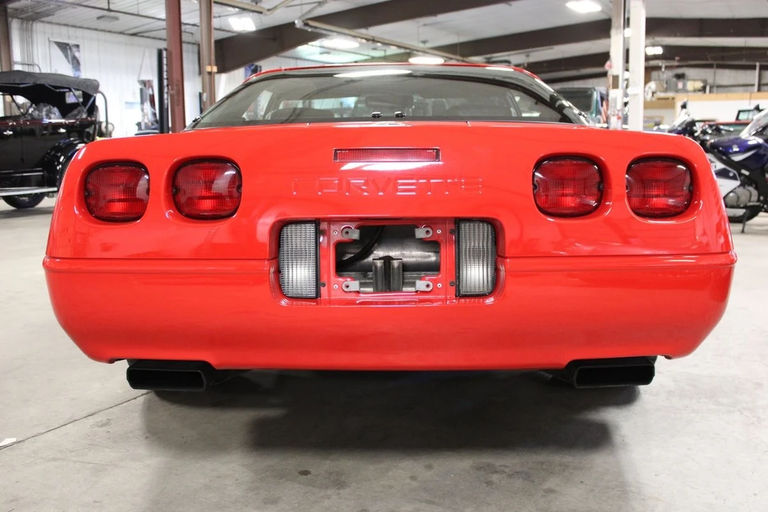 1993 Chevrolet Corvette C4 - Image 5 of 31