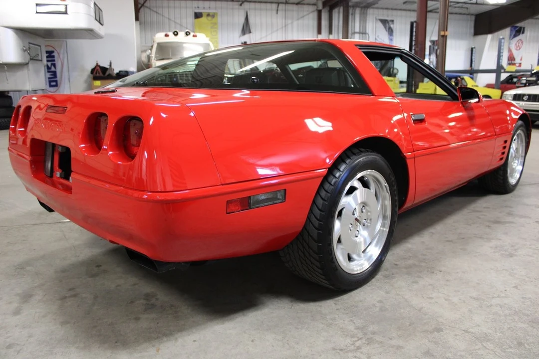 1993 Chevrolet Corvette C4 - Image 6 of 31