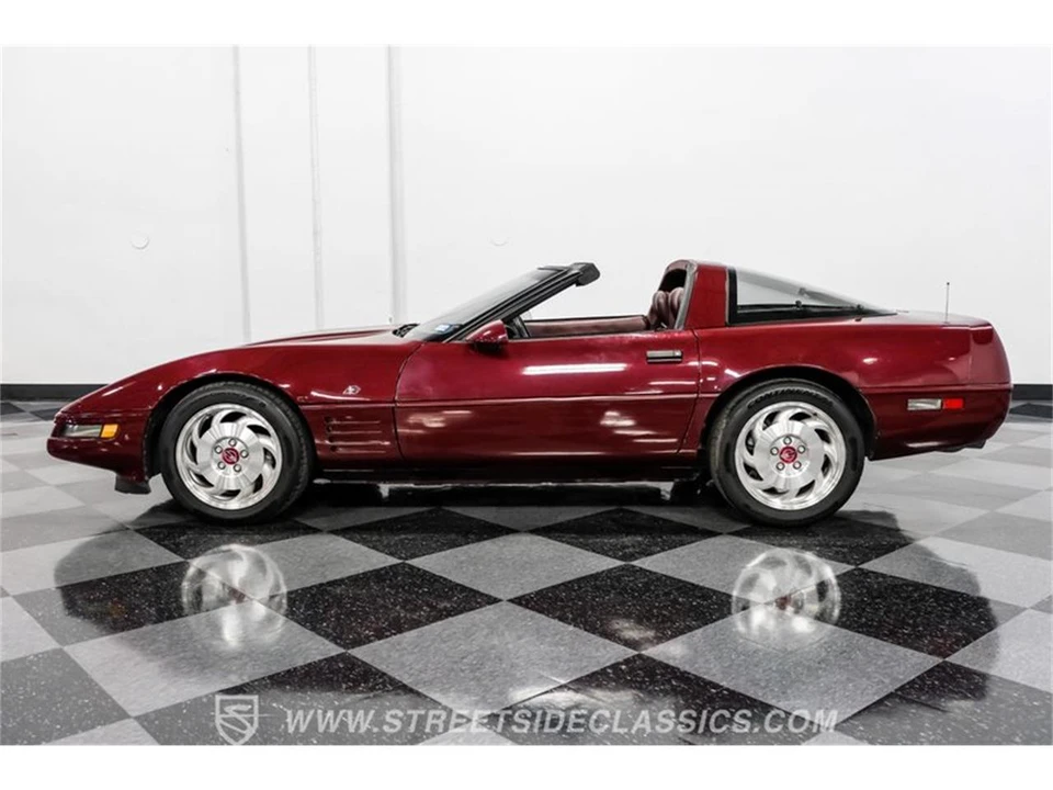 1993 Chevrolet Corvette C4 - Image 2 of 31