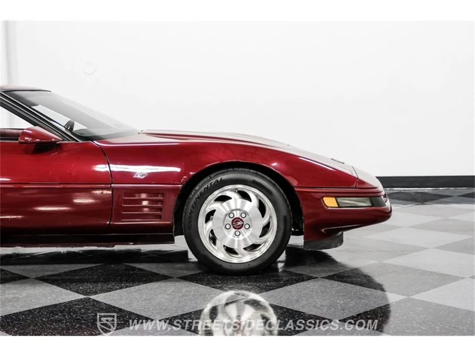 1993 Chevrolet Corvette C4 - Image 28 of 31