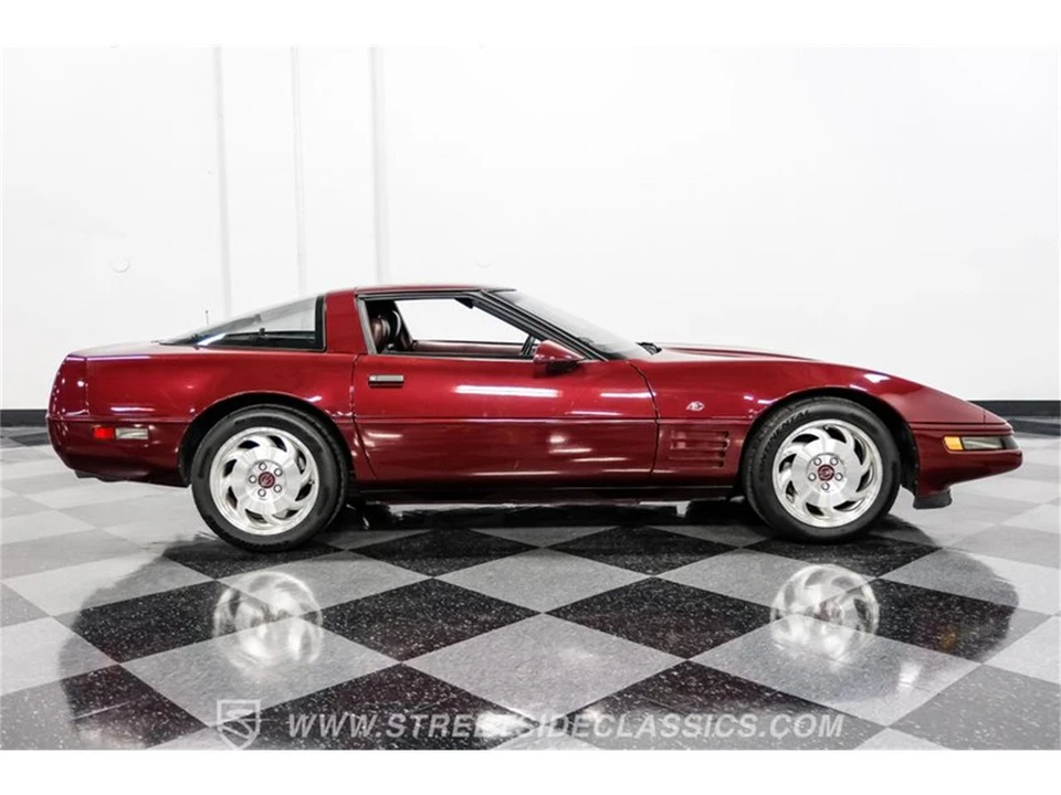 1993 Chevrolet Corvette C4 - Image 13 of 31