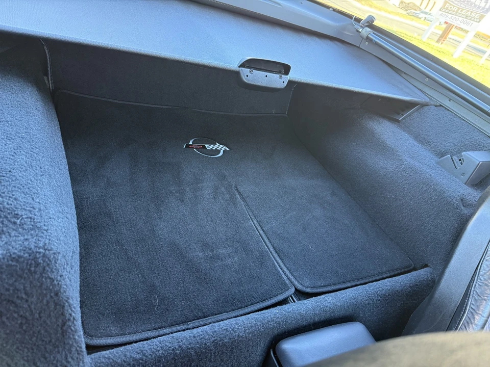 1993 Chevrolet Corvette C4 - Image 29 of 31