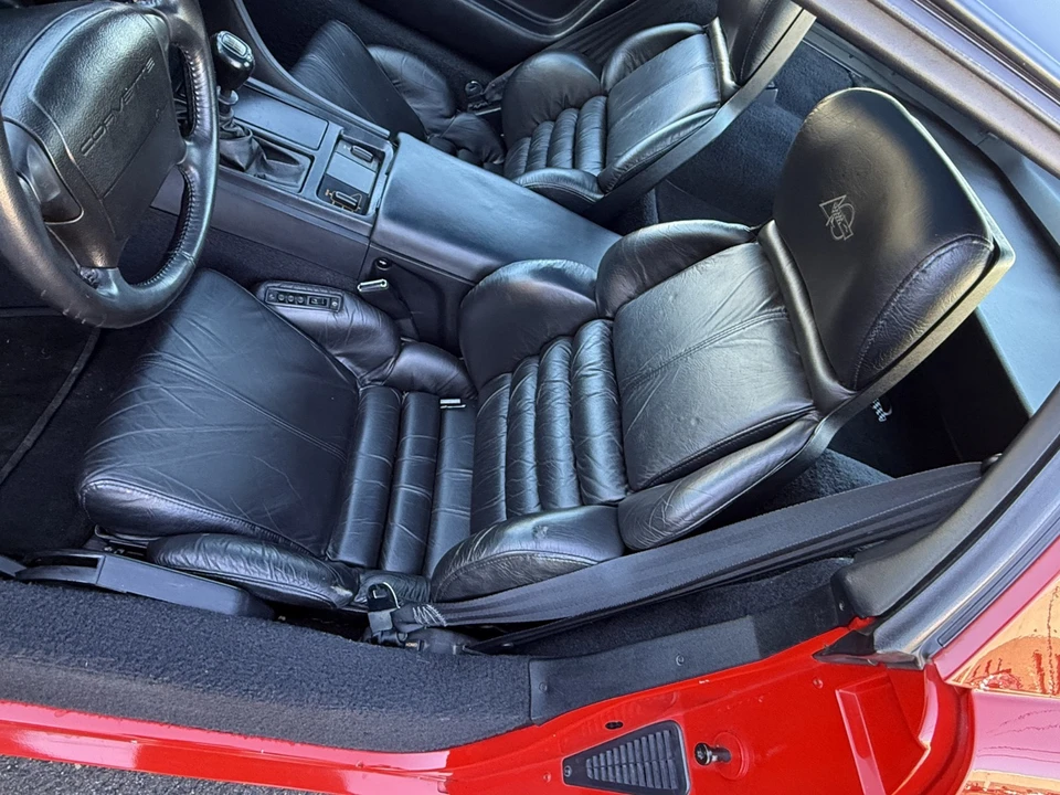 1993 Chevrolet Corvette C4 - Image 5 of 31