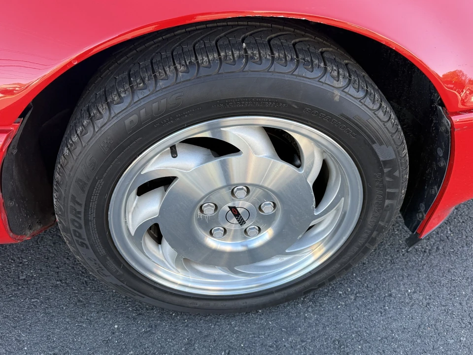 1993 Chevrolet Corvette C4 - Image 28 of 31