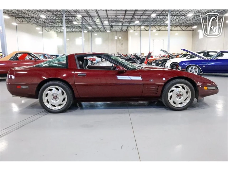 1993 Chevrolet Corvette C4 - Image 30 of 31