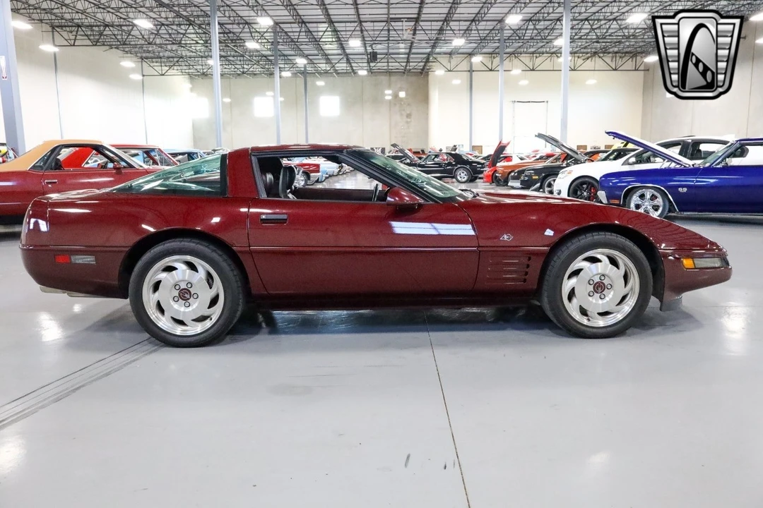 1993 Chevrolet Corvette C4 - Image 8 of 12