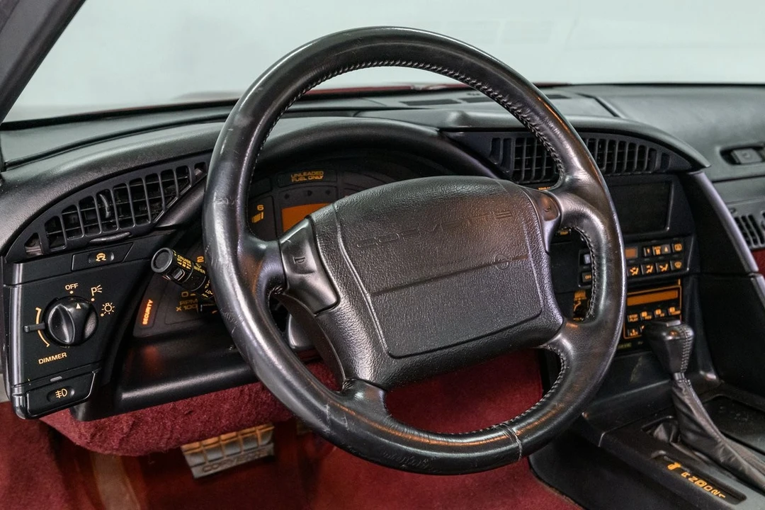 1993 Chevrolet Corvette C4 - Image 17 of 21