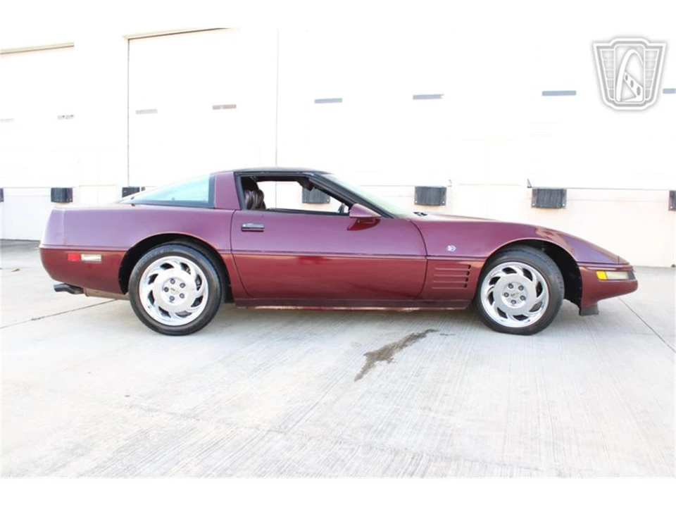 1993 Chevrolet Corvette C4 - Image 17 of 31